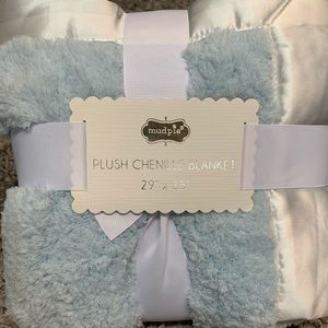 Mudpie chenille baby blue blanket